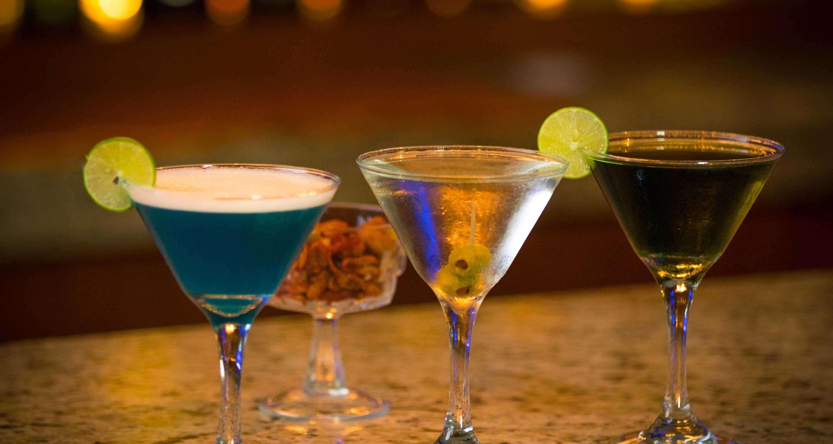 ベスト ウエスタン プラス グラン ホテル モレリア エクステリア 写真 A selection of cocktails